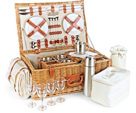 best luxury picnic basket.